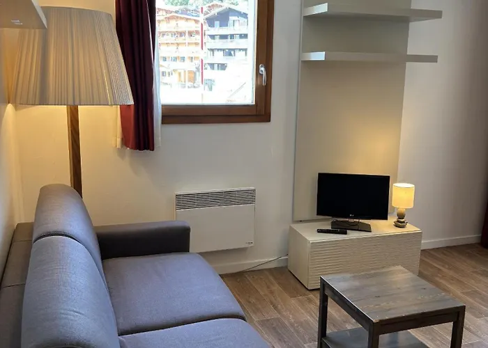 Апартаменты Coeur Des Ours A N02 - 3p6 Ле дез Альп